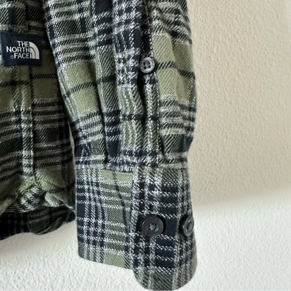 The North Face Arroyo Flannel Long Sleeve men’s Shirt